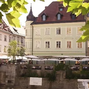 https://studio-emmi.hotels-in-ljubljana.com