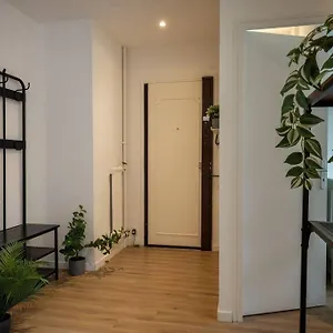 https://appartement-2-pas-de-la-gare.fr-provencehotel.com